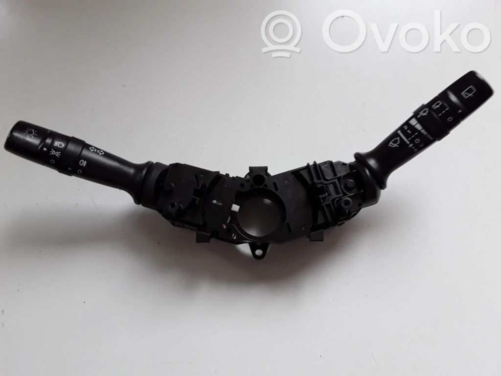 KIA Rio Wiper turn signal indicator stalk/switch 