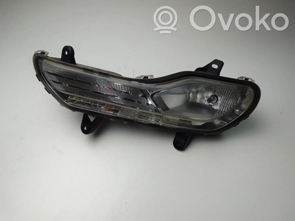 Ford Kuga II Etusumuvalo 