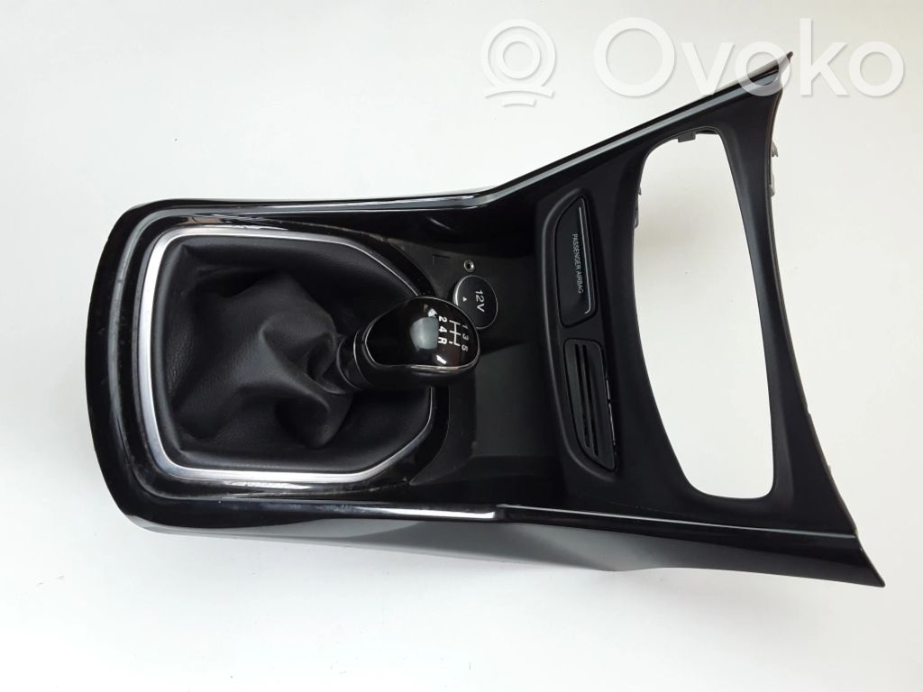 Ford B-MAX Pavarų perjungimo svirties apdaila (oda, bumbulas) 
