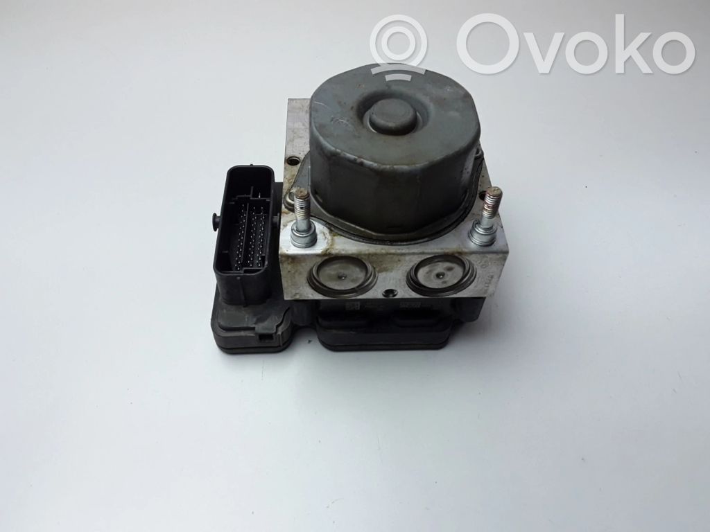 Toyota Auris E180 Pompe ABS 