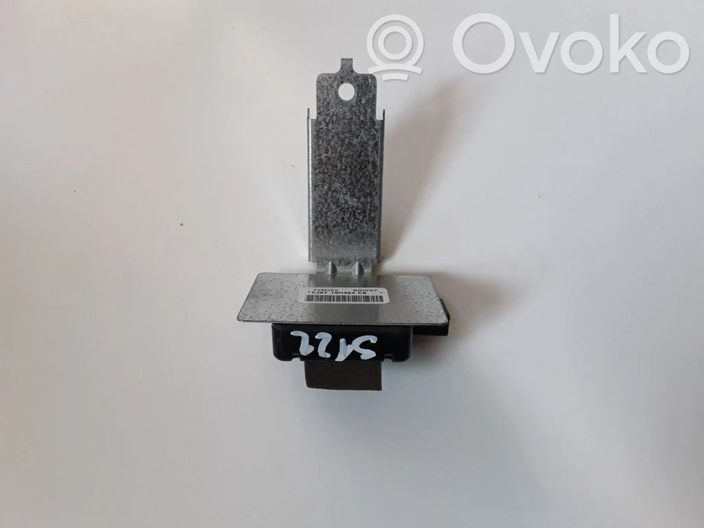 Ford Kuga II GPS-pystyantenni 