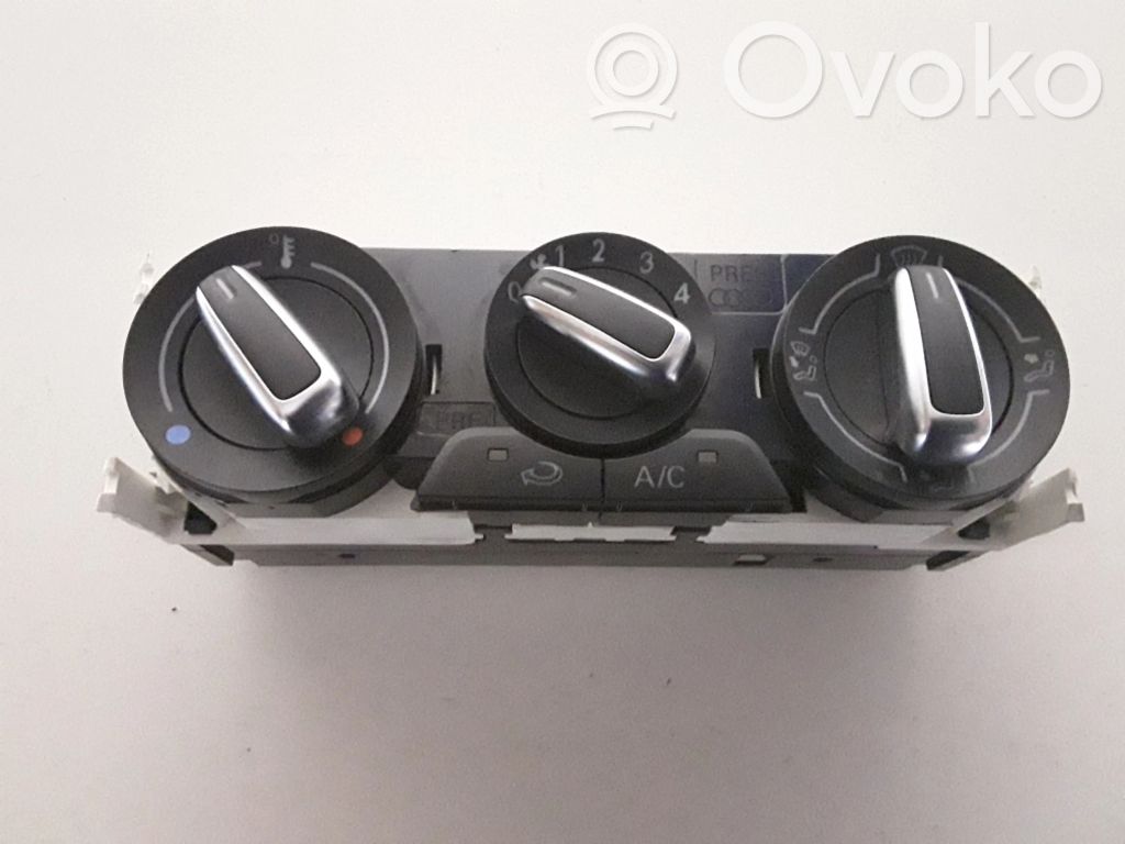 Audi A1 Air conditioner control unit module 