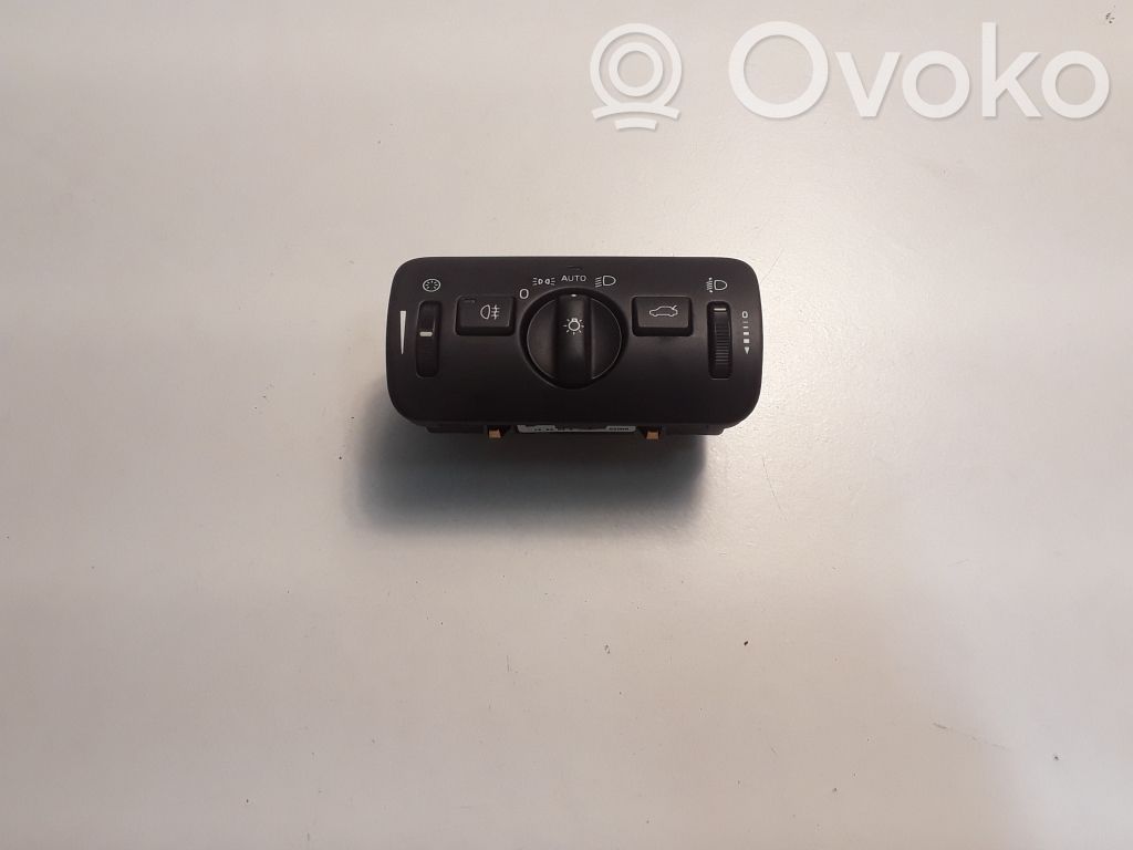Volvo V40 Light switch 
