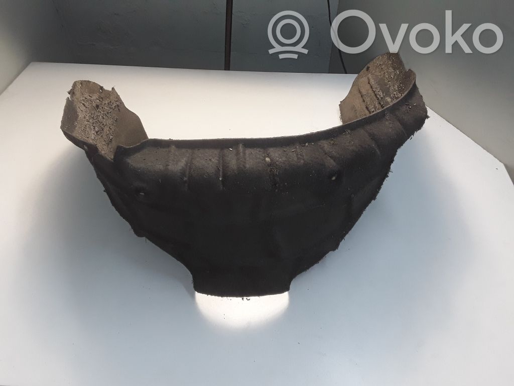 Volvo V40 Nadkole tylne 