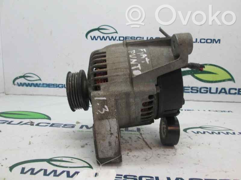 Fiat Punto (176) Generatorius 