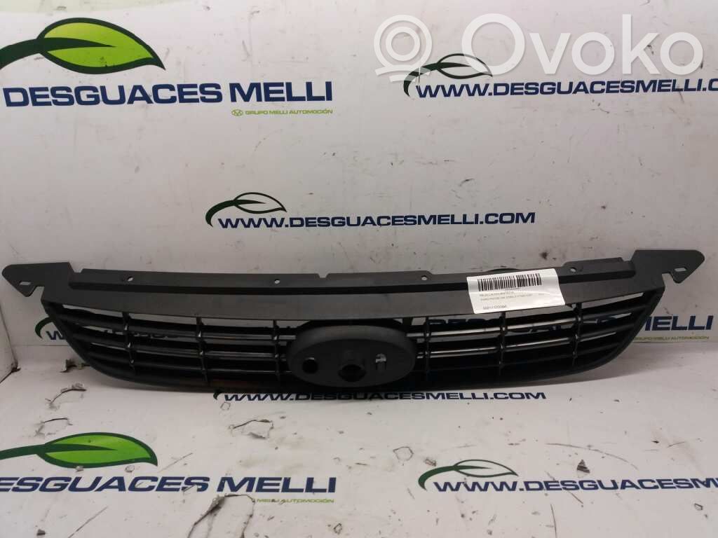 Kühlergrill   8M518200BF