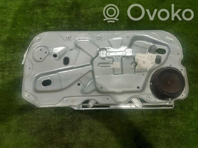 Ford Focus Regulador de puerta delantera con motor 