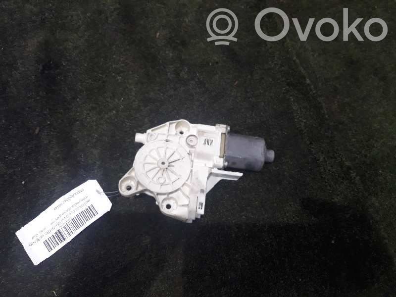 Ford Focus Silnik regulatora szyby drzwi przednich 