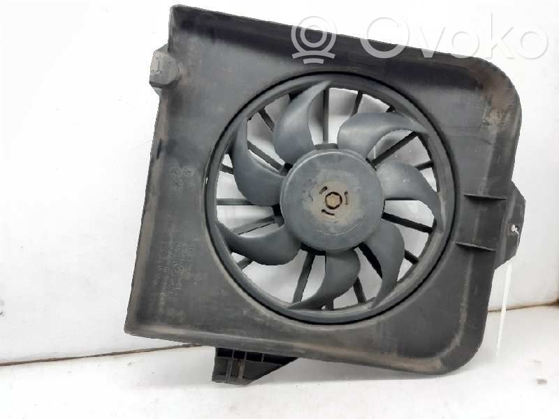 Chrysler Grand Voyager II Elektryczny wentylator chłodnicy 
