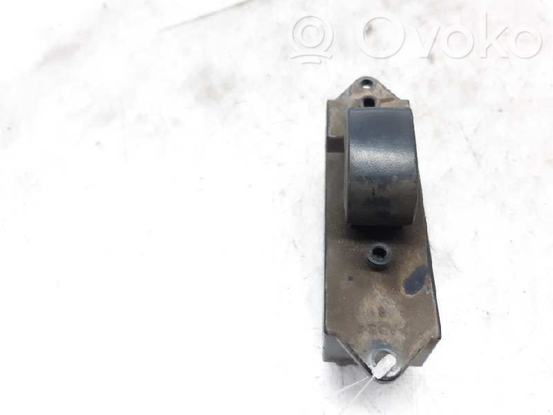 Mitsubishi L200 Electric window control switch 