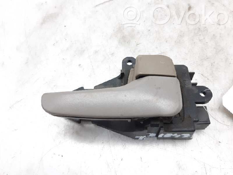 Mitsubishi L200 Manecilla interna puerta trasera 