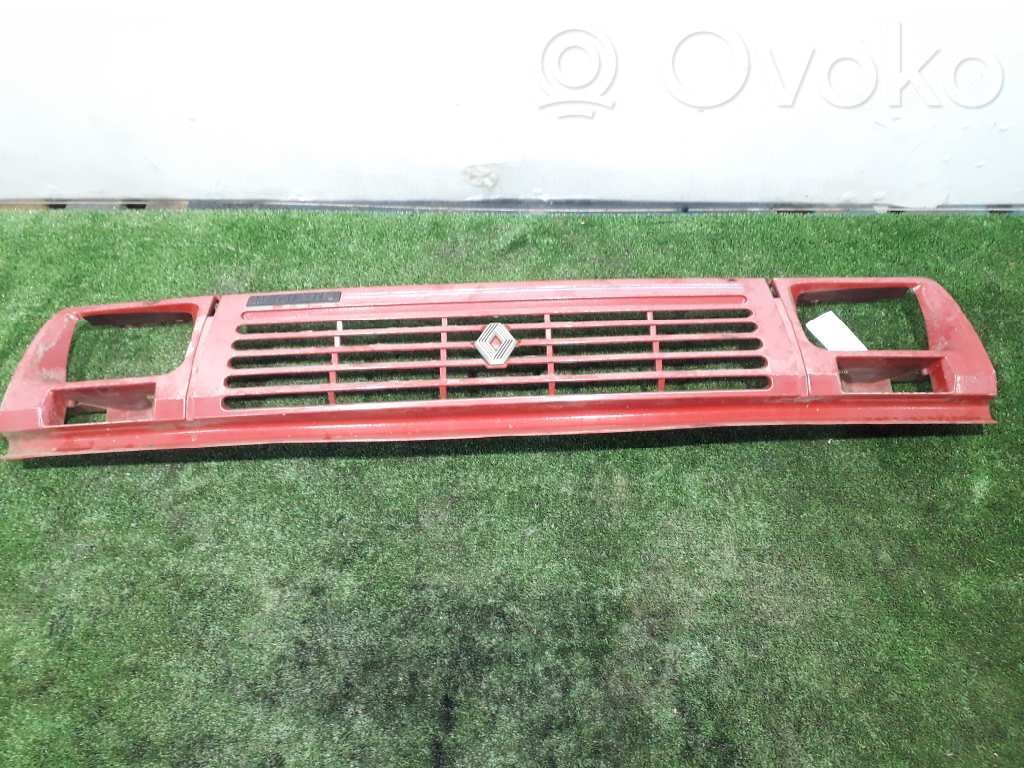 Renault Safrane Front grill 
