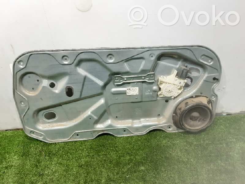Ford Focus Regulador de puerta delantera con motor 