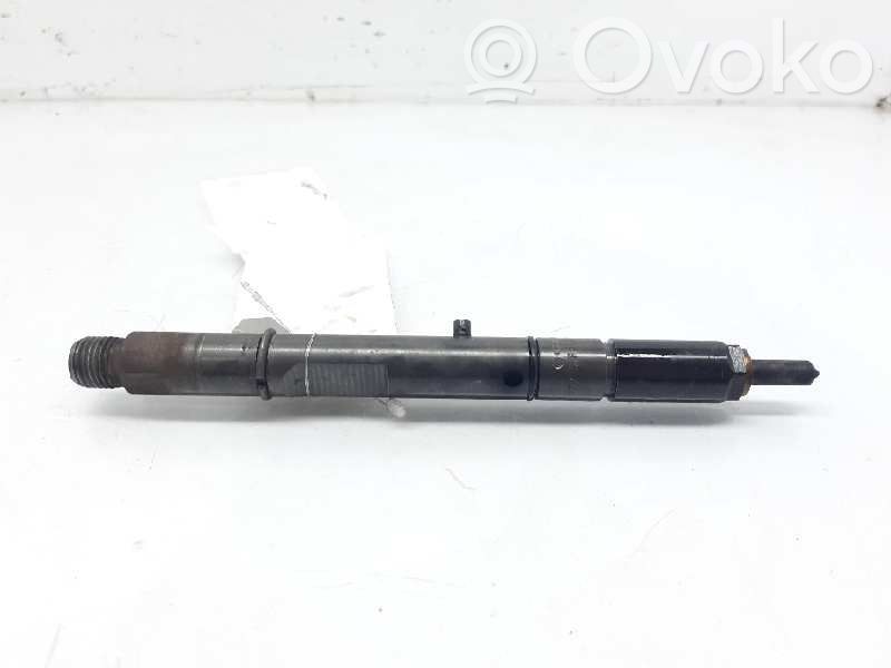 Inyector de combustible   059130201A