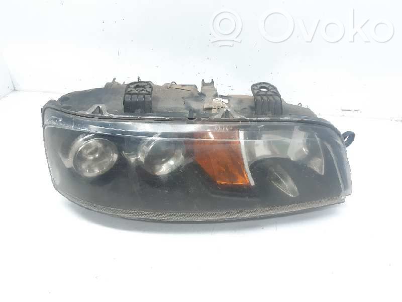 Fiat Punto (188) Far