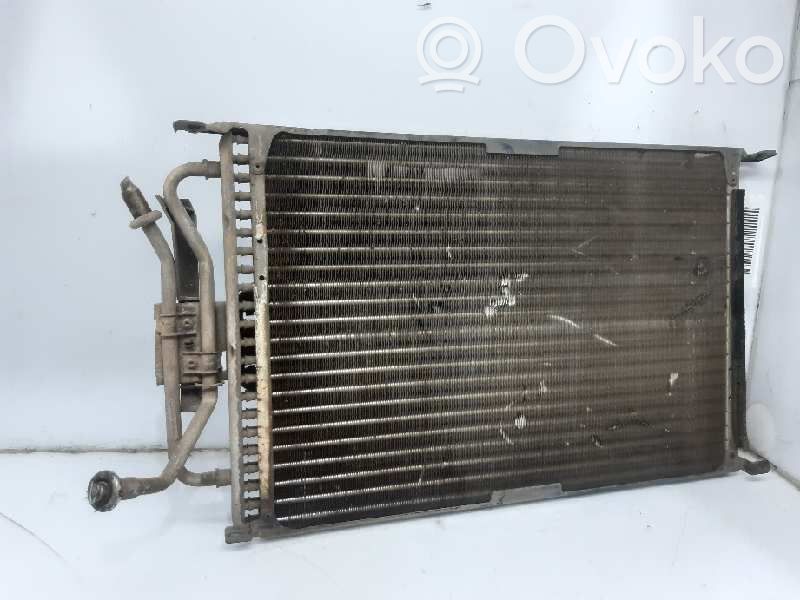 Ford Fiesta Radiateur condenseur de climatisation