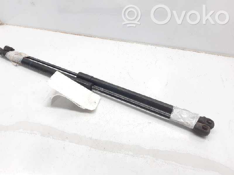 Mazda 3 I Tailgate/trunk strut/damper 