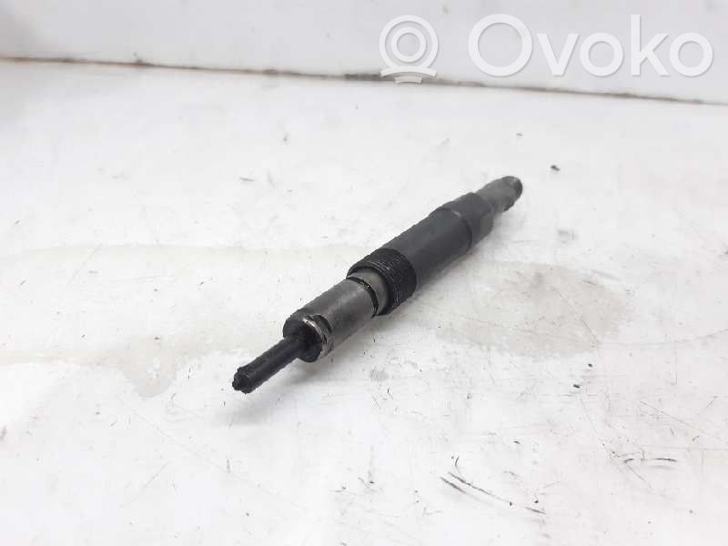 Inyector de combustible   0432133801