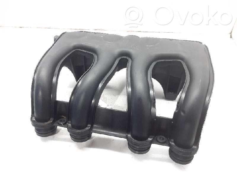 Peugeot 306 Colector de admisión 