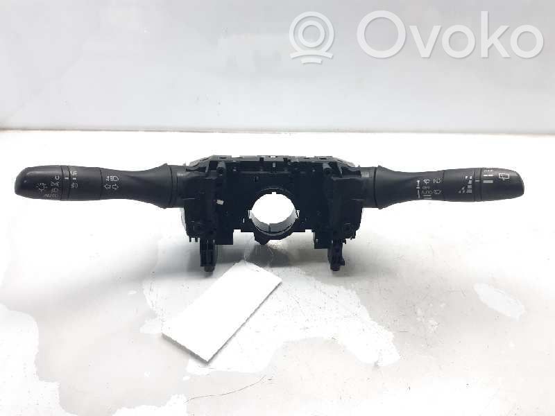 Nissan Qashqai Butoane/comutatoare pe volan