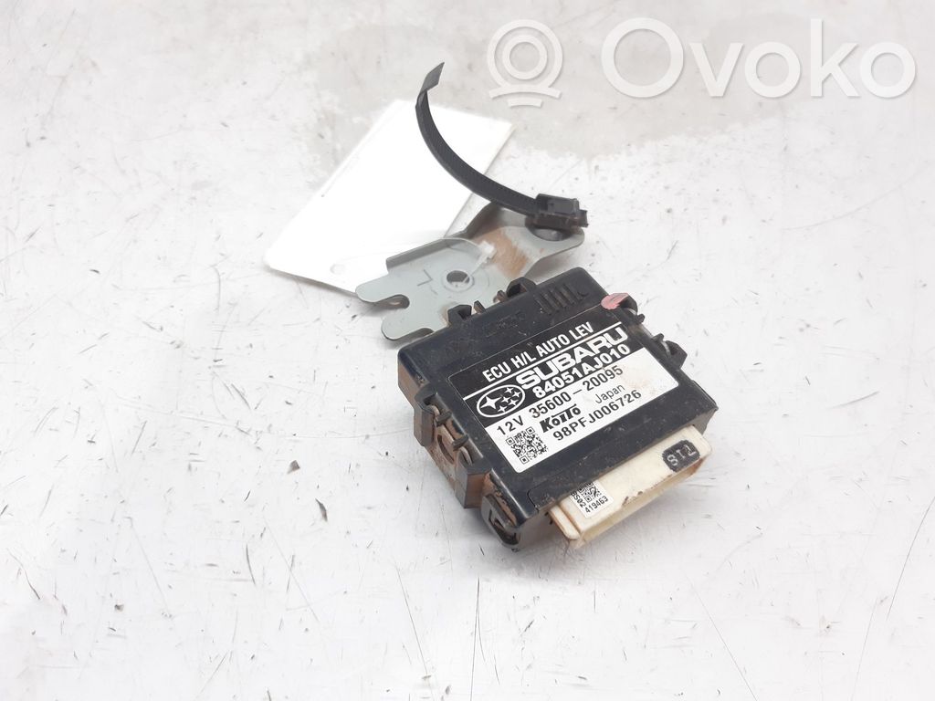 Unité de commande / module Xénon   84051AJ010