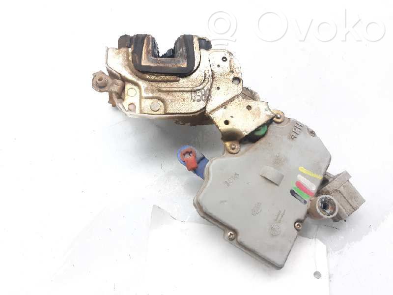 Nissan Terrano Front door lock 