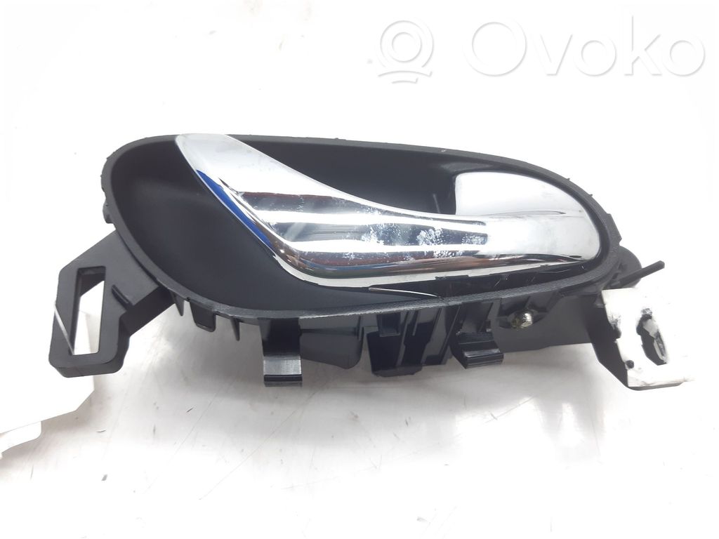 Manecilla interna puerta delantera   806704EA