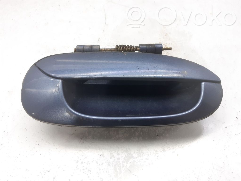 Manecilla externa puerta trasera   K2N172410
