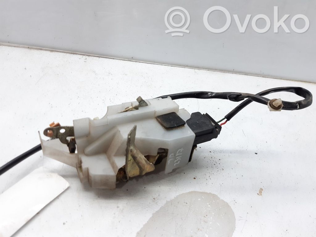 Mazda 323 F Cerradura de puerta trasera 