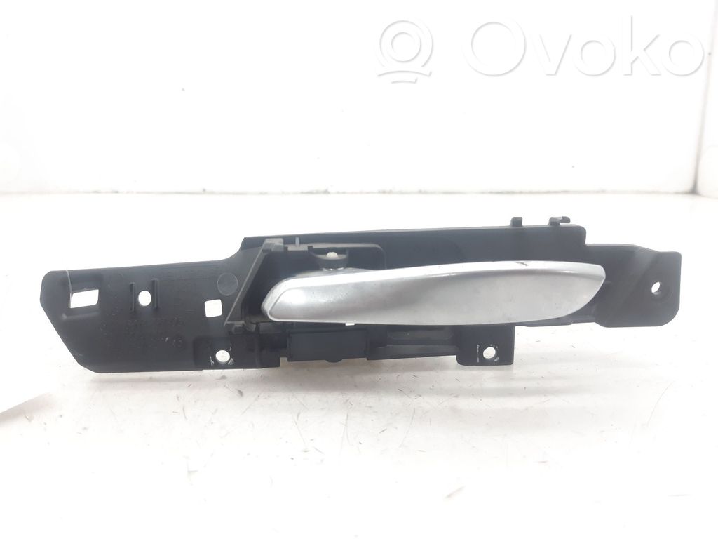 BMW X5 E70 Manecilla interna puerta trasera 