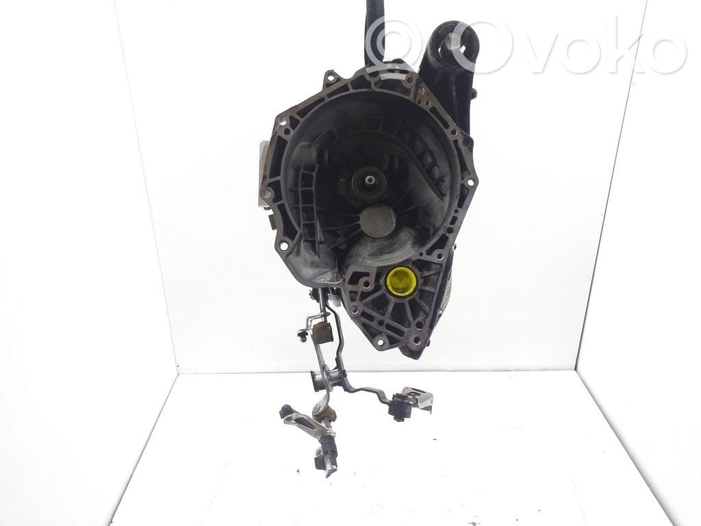 Opel Astra G Caja de cambios manual de 5 velocidades 