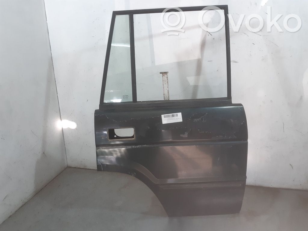 Land Rover Discovery Galinės durys 