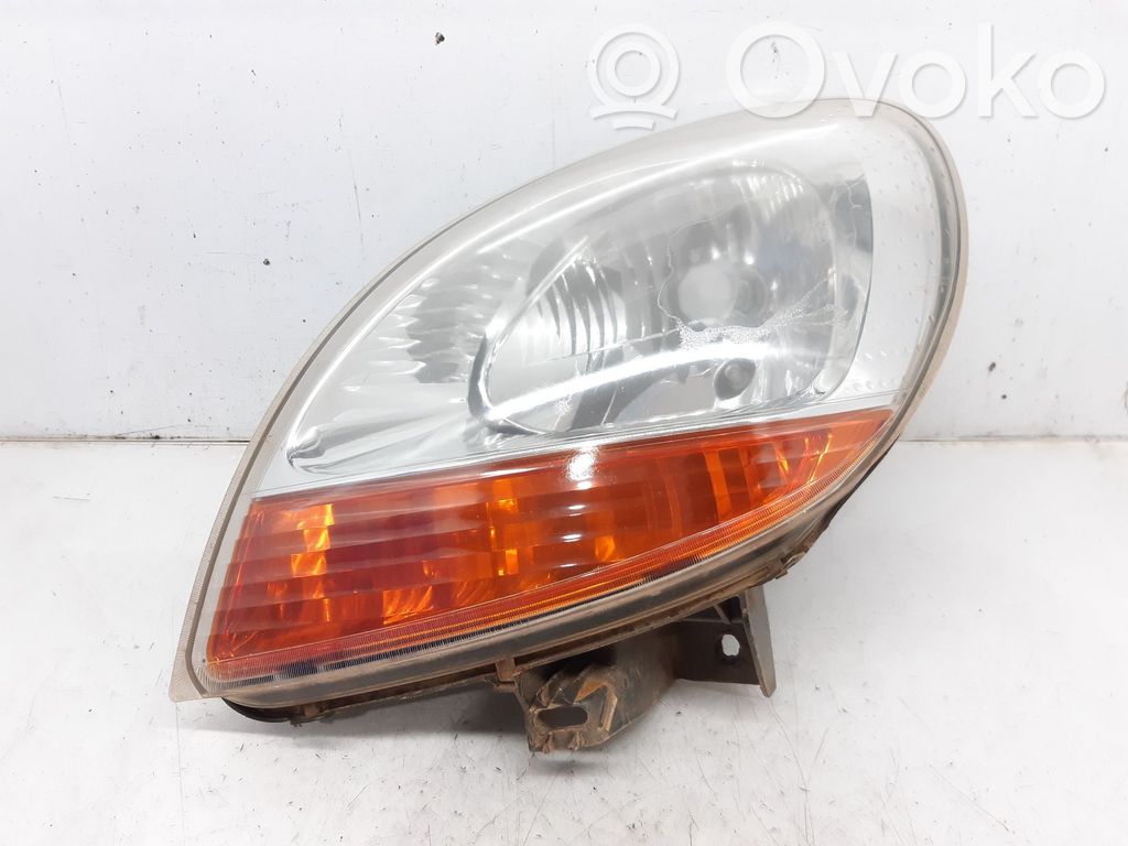 Renault Kangoo I Lampa przednia 