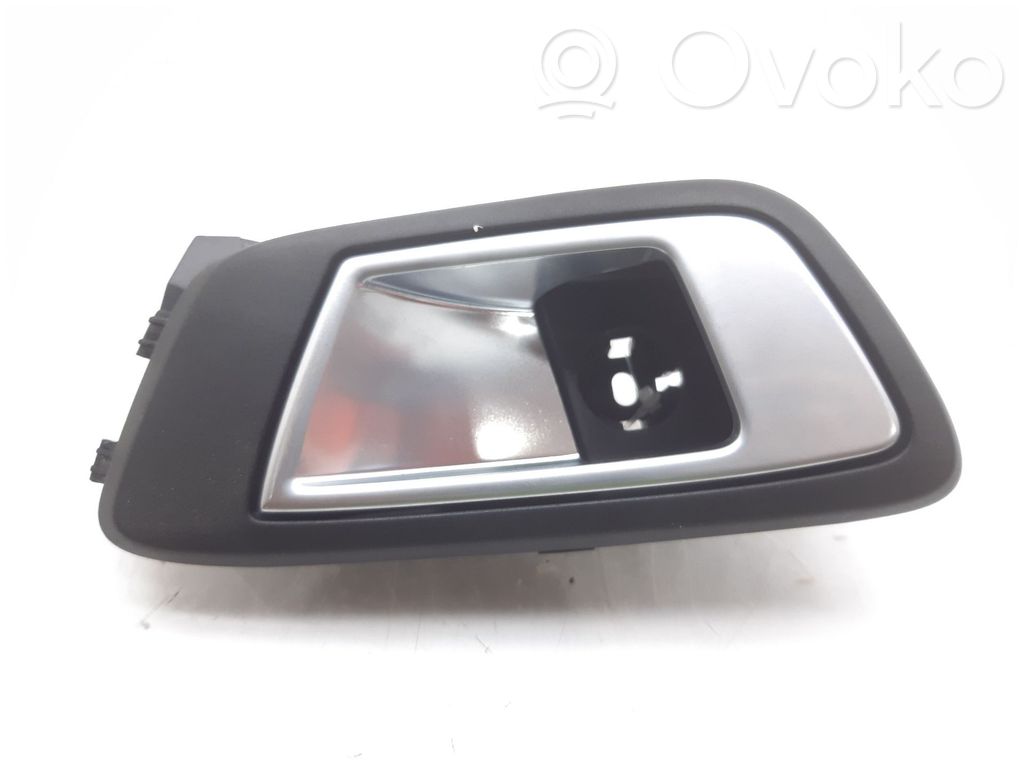 Ford Ecosport Manecilla interna puerta trasera 