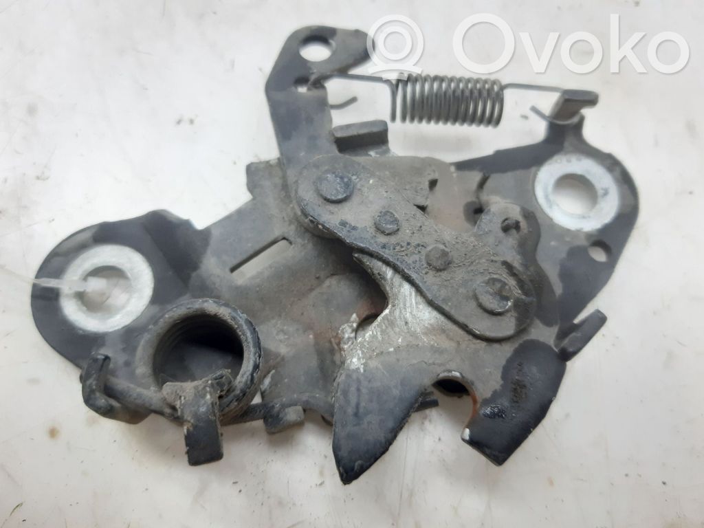 Jaguar S-Type Tie down hook / loop 
