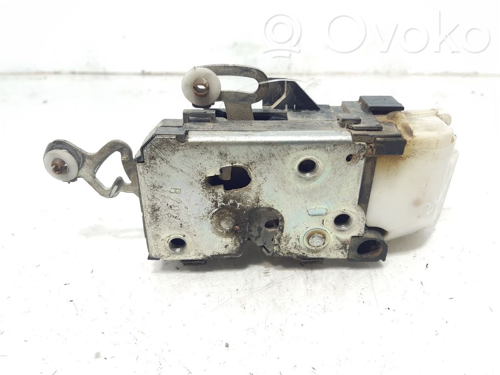 Alfa Romeo 147 Etuoven lukko 