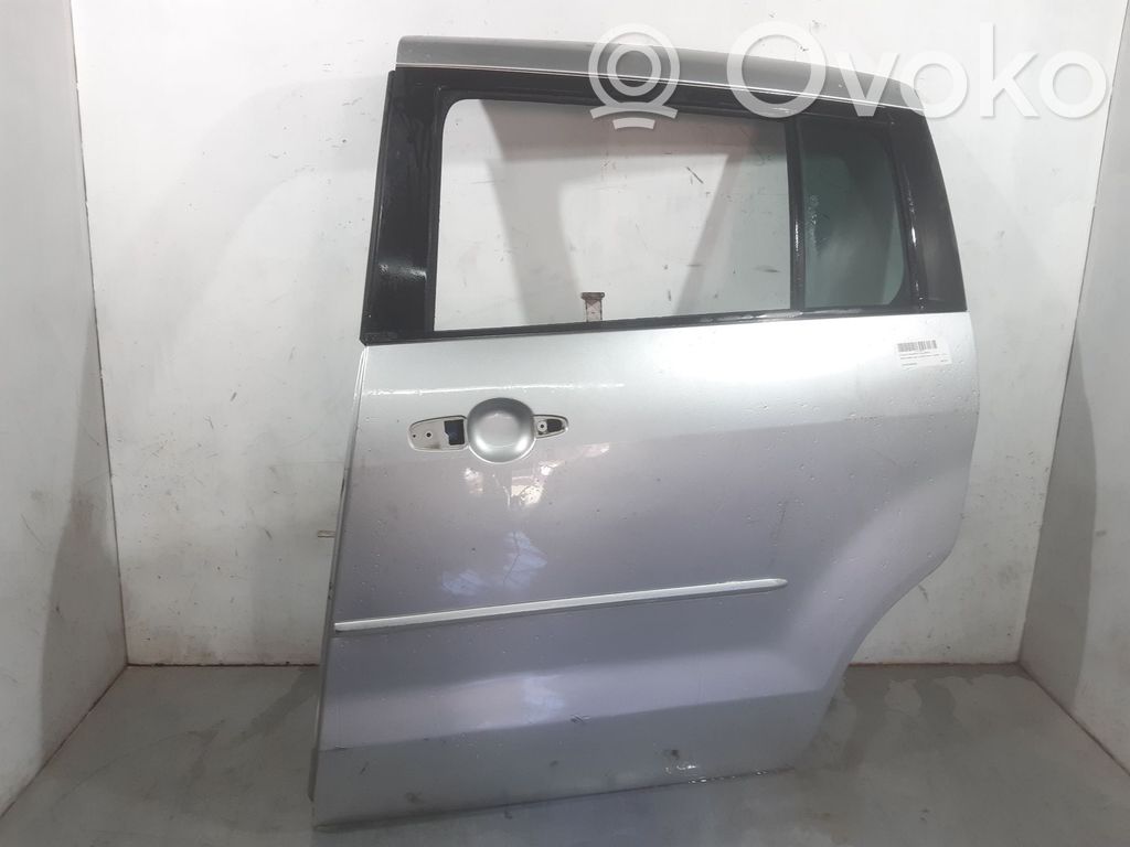 Mazda 5 Aizmugurējās durvis 