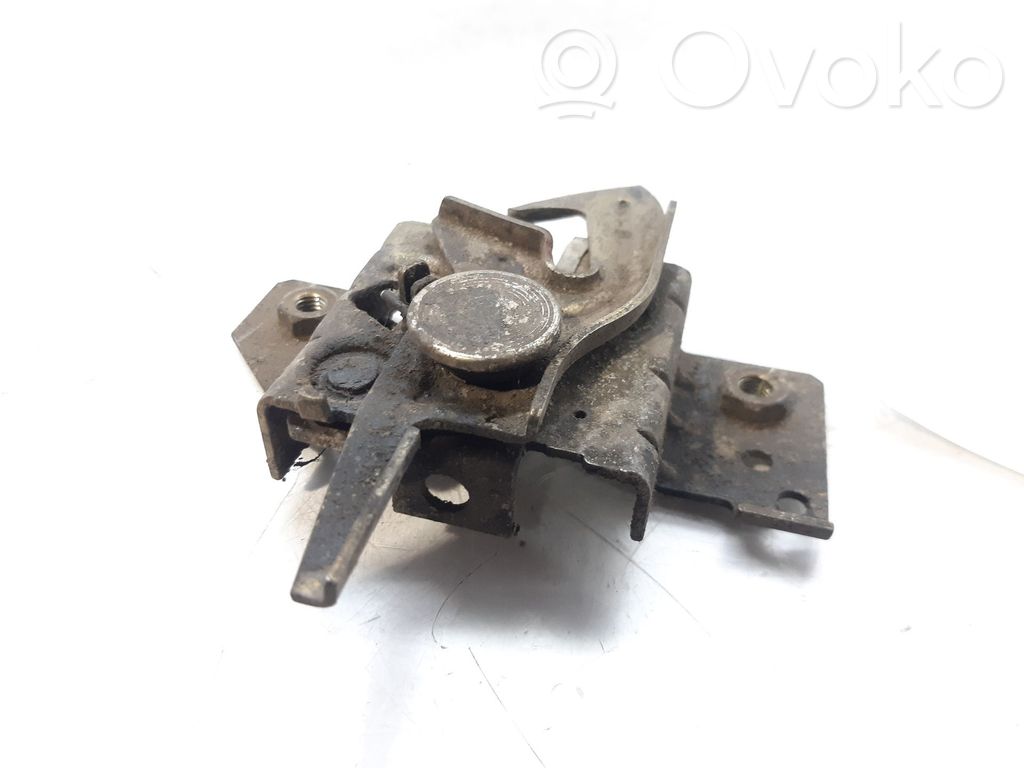 Tie down hook / loop   1474279