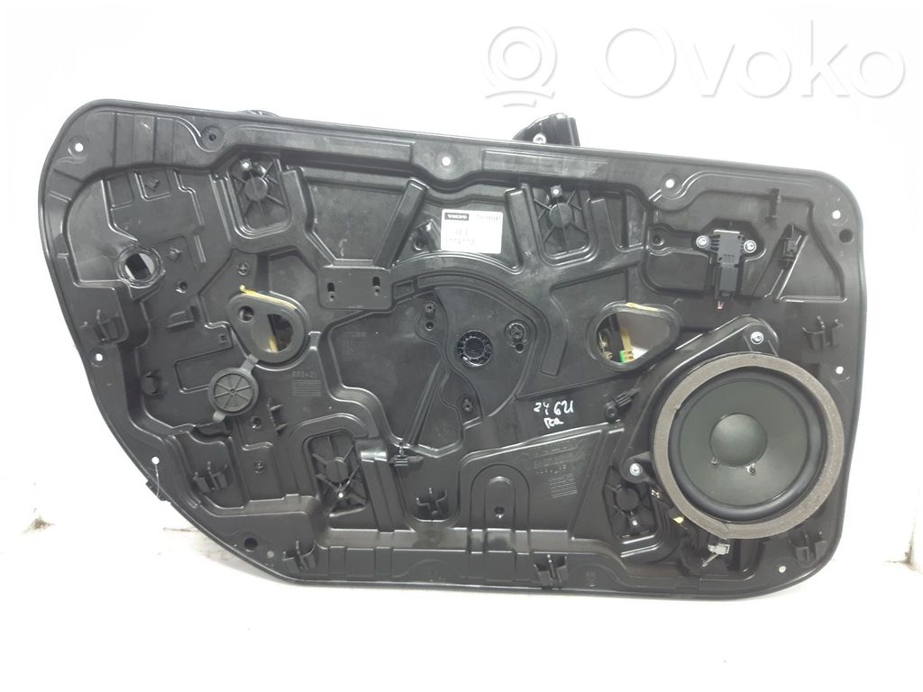 Volvo V40 Macara ușă față cu motor 