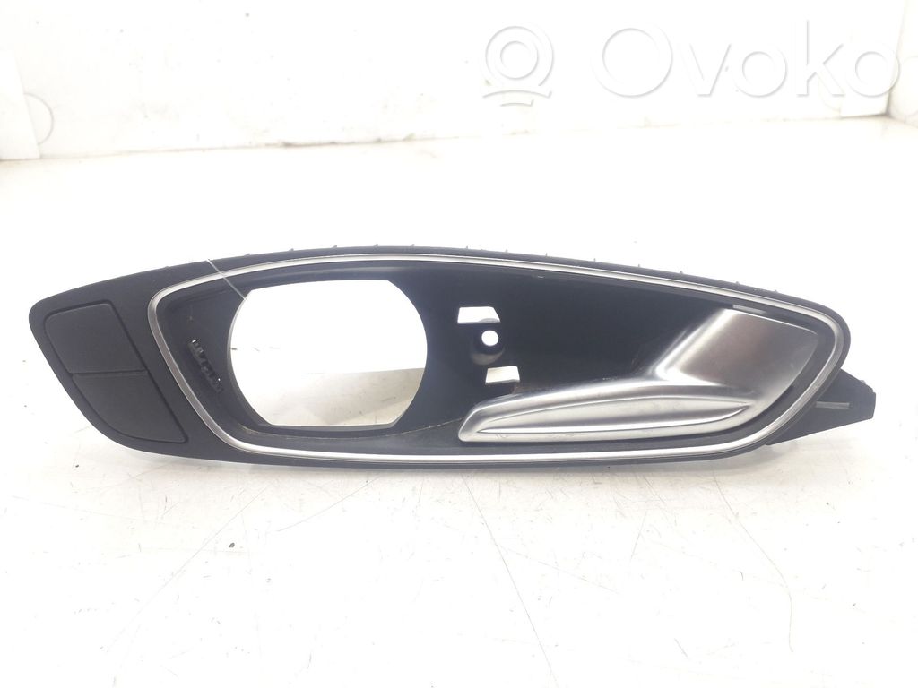 Audi A1 Manecilla interna puerta delantera 