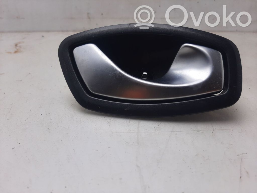 Renault Clio IV Poignée inférieure de porte avant 