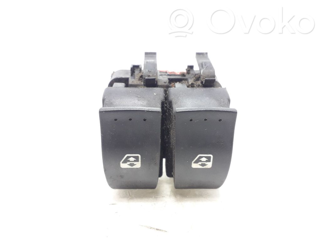 Renault Megane II Electric window control switch 