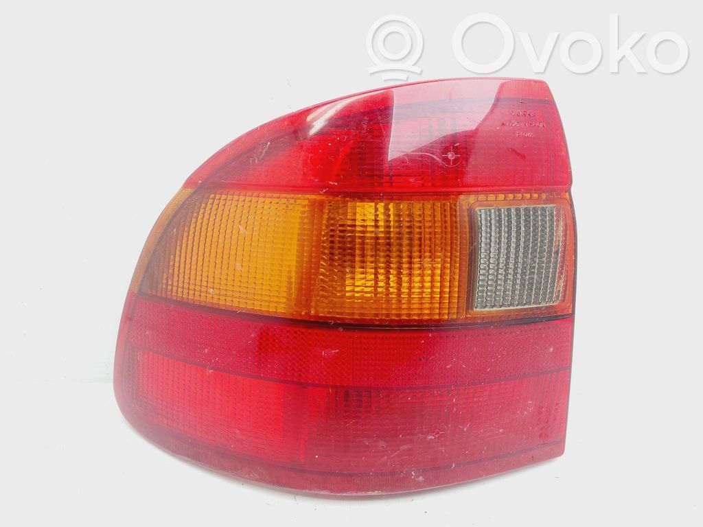 Opel Astra F Lampa tylna 