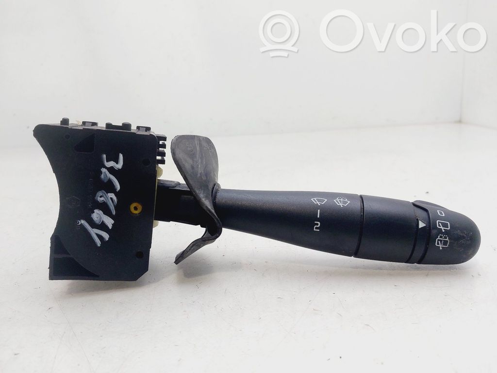 Dacia Sandero Wiper control stalk 