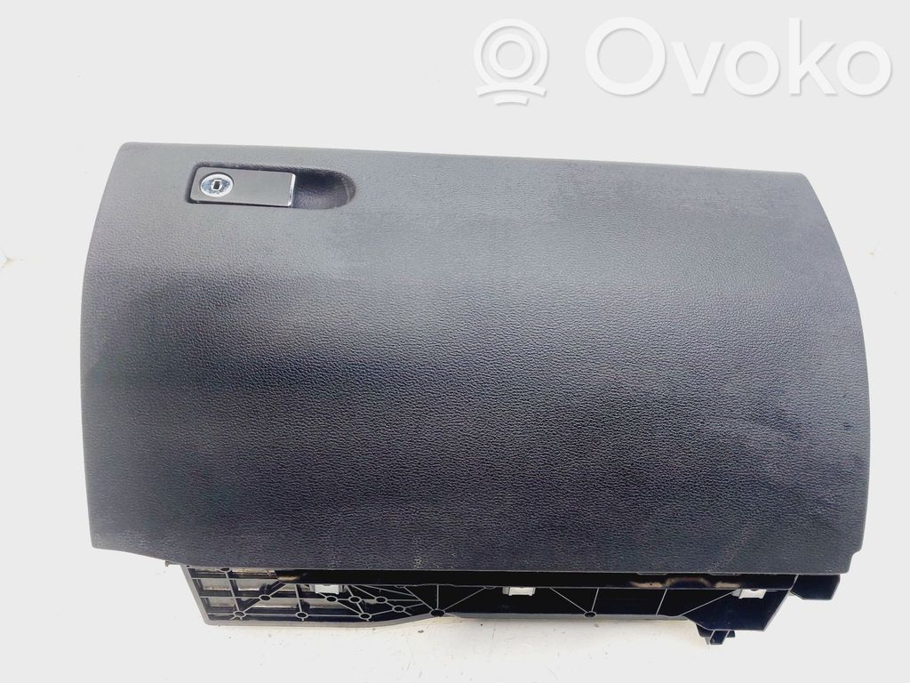 Guantera   A2126802491