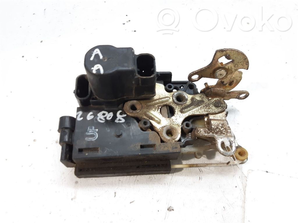 Daewoo Tacuma Etuoven lukko 