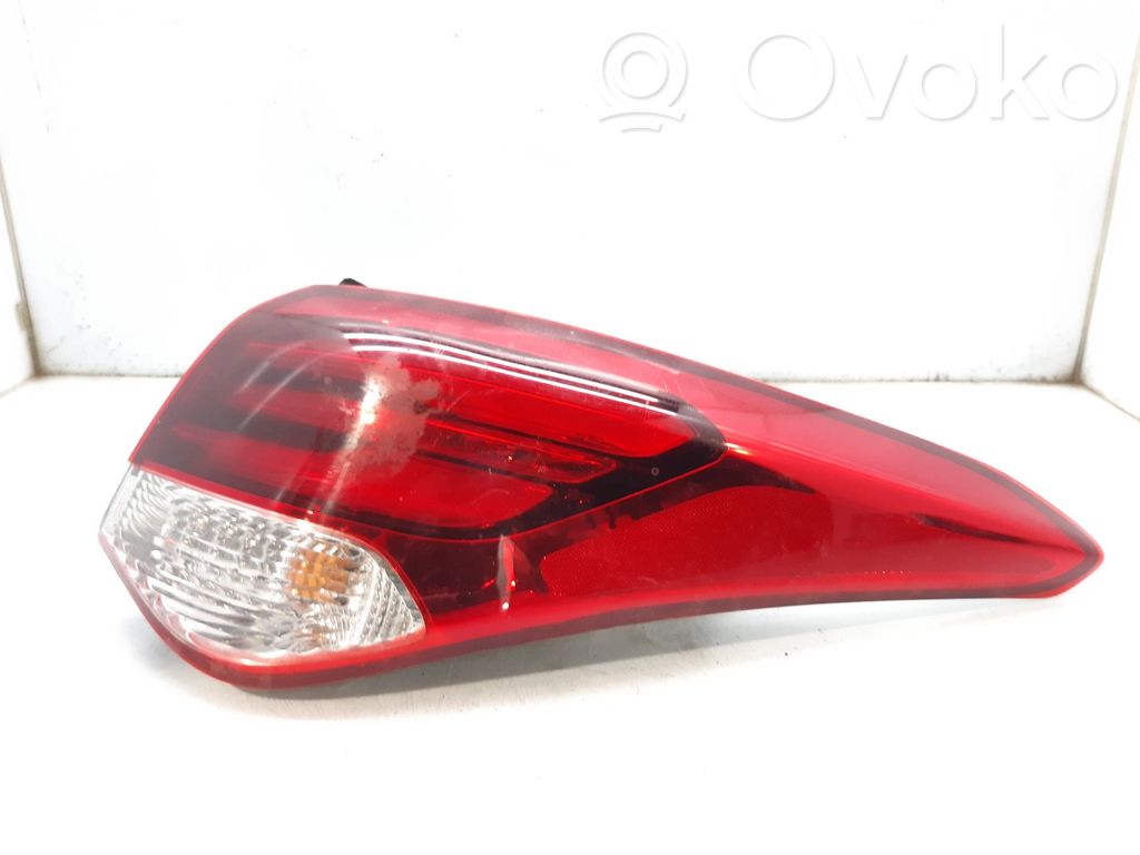 Hyundai i40 Feux arrière / postérieurs 