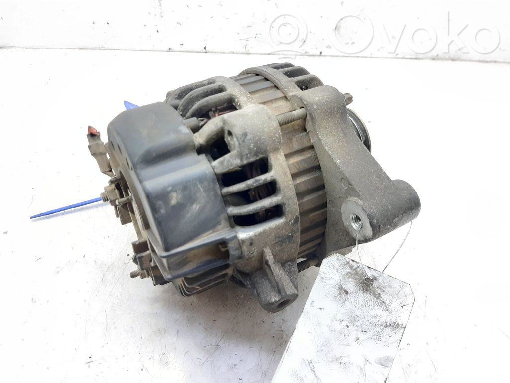 Opel Vectra B Generator/alternator 