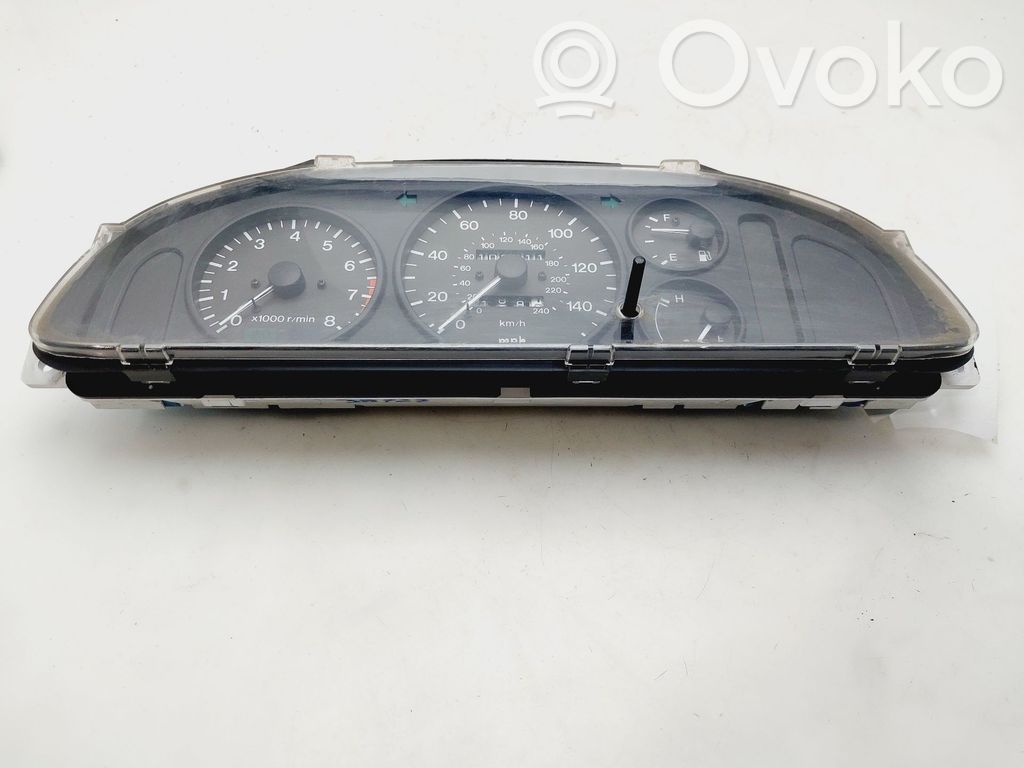 Mazda 323 Vitezometru (grup de instrumente) 