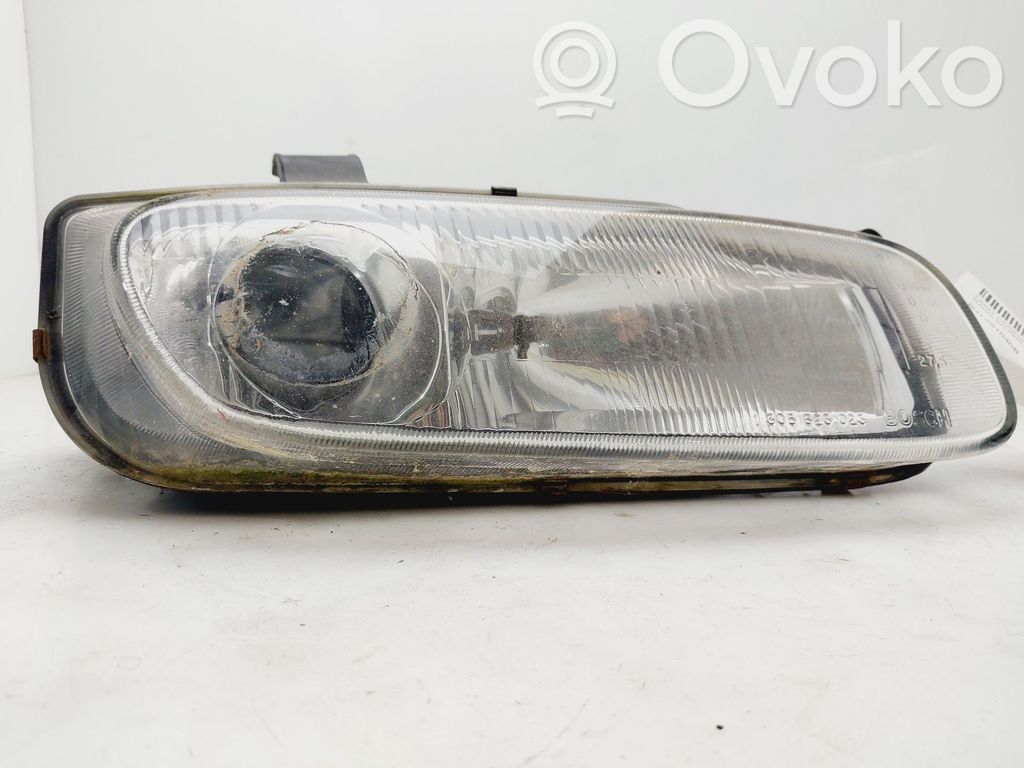 Mazda 323 Phare frontale 